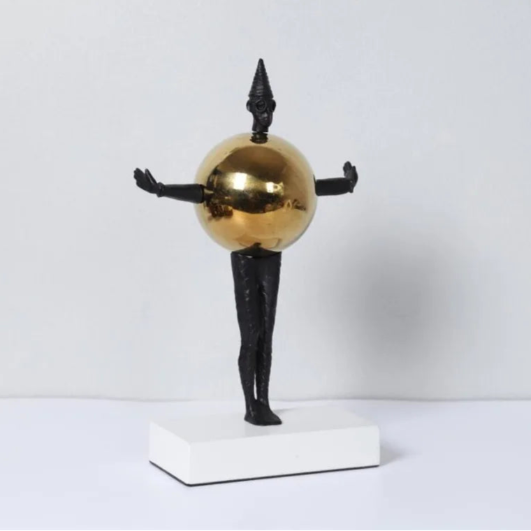 ArtZ® Titan Sculpture Titan Sculpture