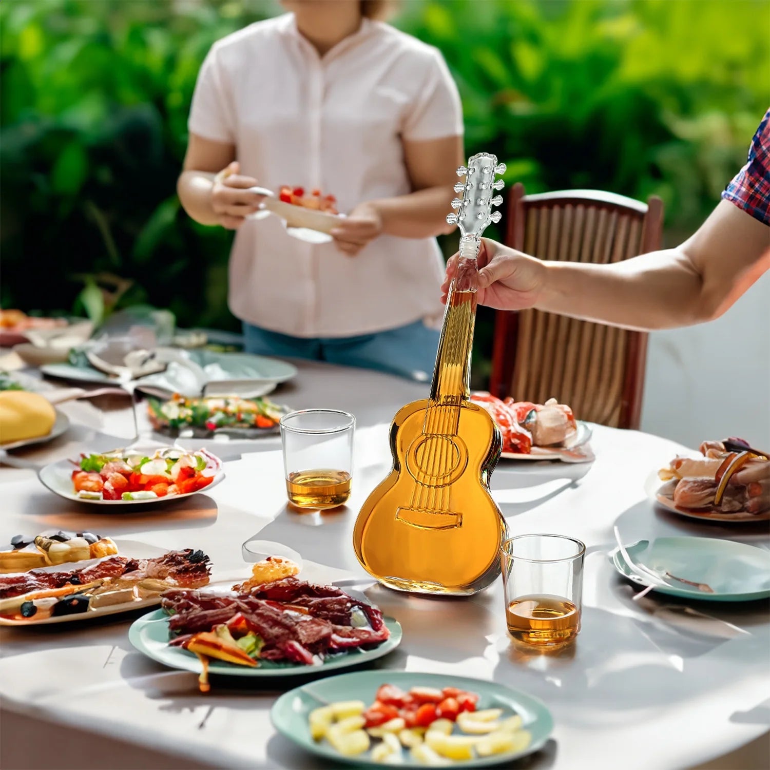 ArtZ® Rock ’n Pour Guitar Decanter Set Guitar Decanter Set