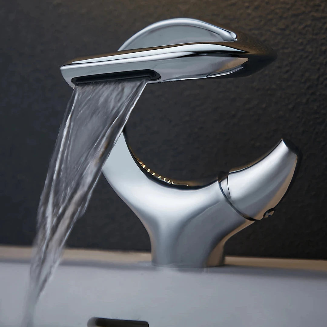 ArtZ® Aura Flow Faucet Faucets Chrome