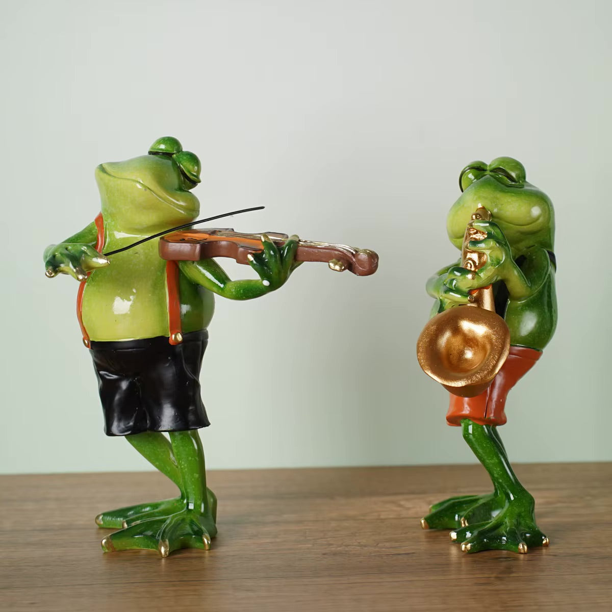 ArtZ® Croak ‘n’ Roll Frog Sculpture