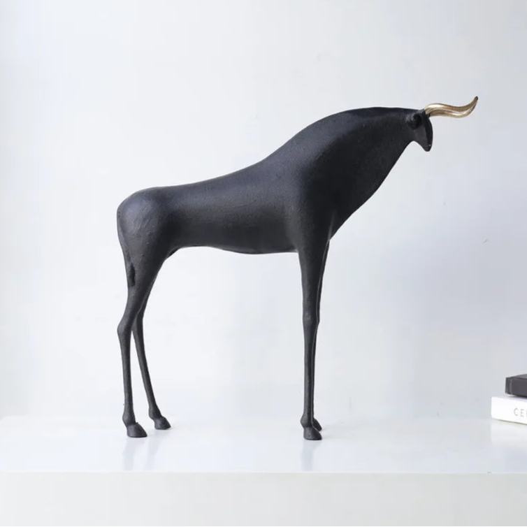 ArtZ® 太い角の雄牛の彫刻 – ArtZMiami